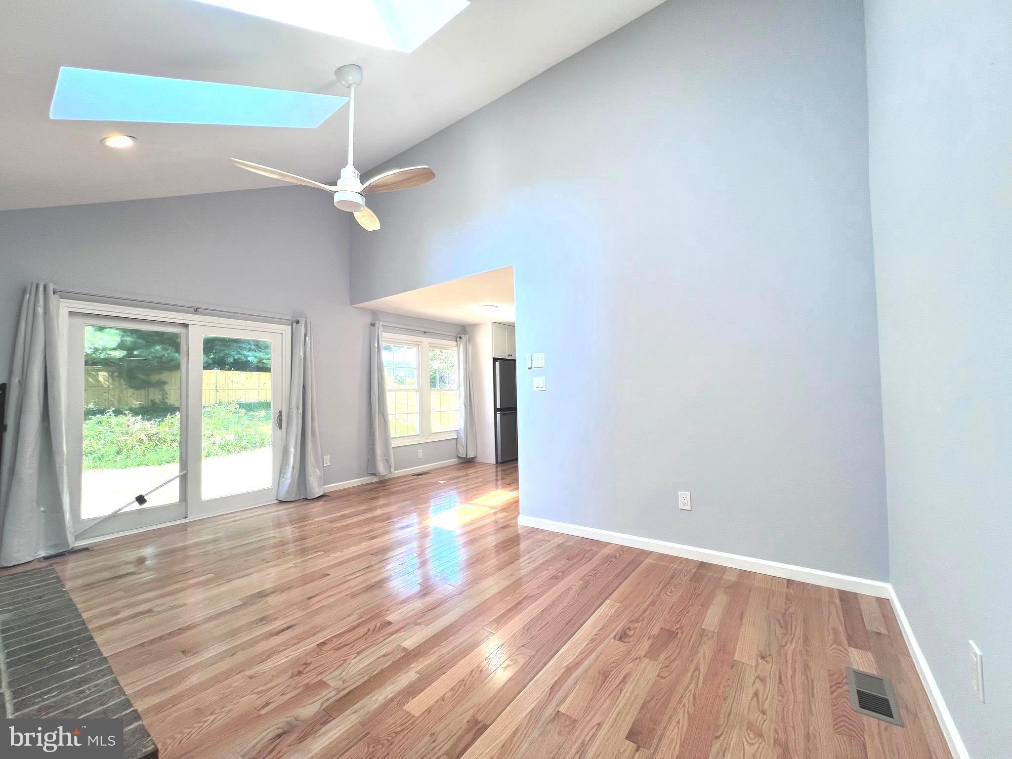 POTOMAC RIDGE - Residential