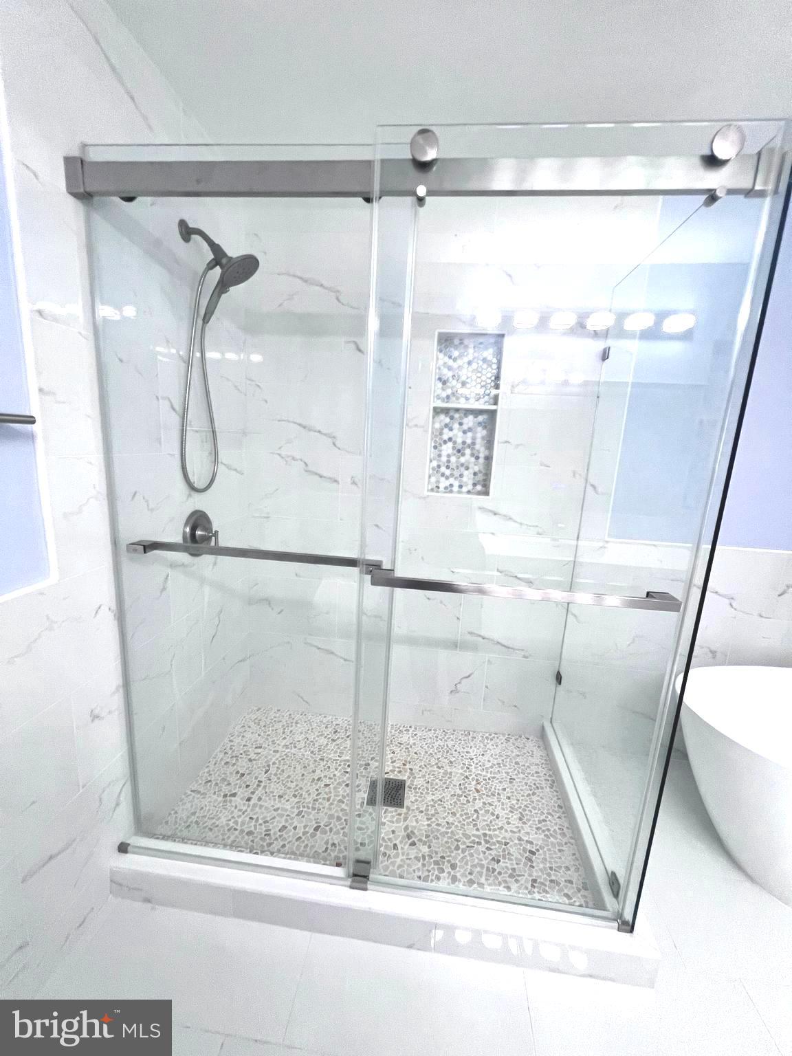 POTOMAC RIDGE - Residential