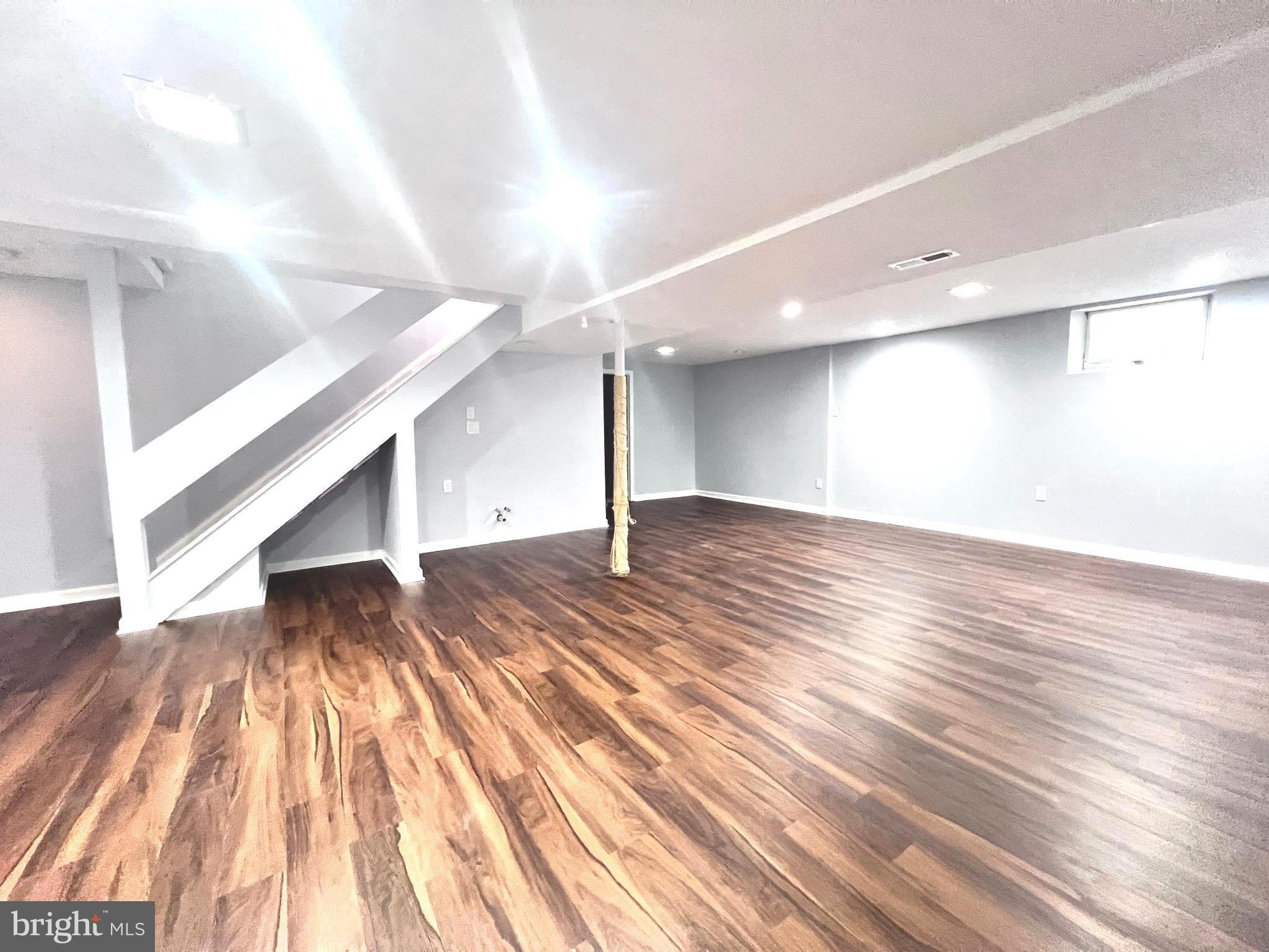 POTOMAC RIDGE - Residential