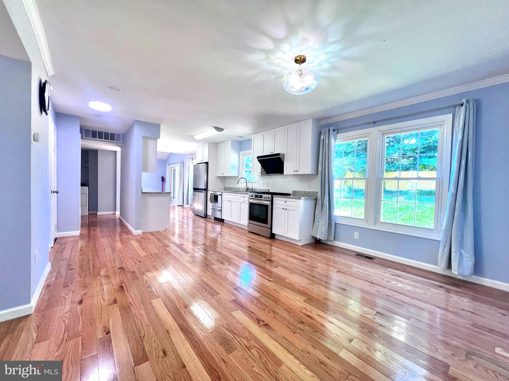 POTOMAC RIDGE - Residential