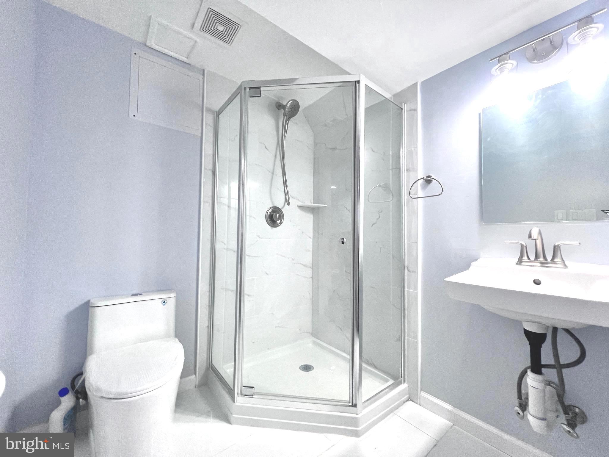 POTOMAC RIDGE - Residential