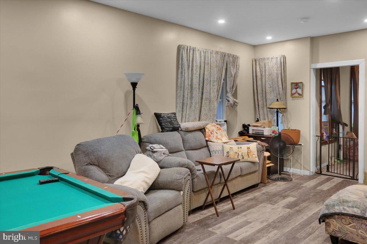 334 S 17TH STREET
