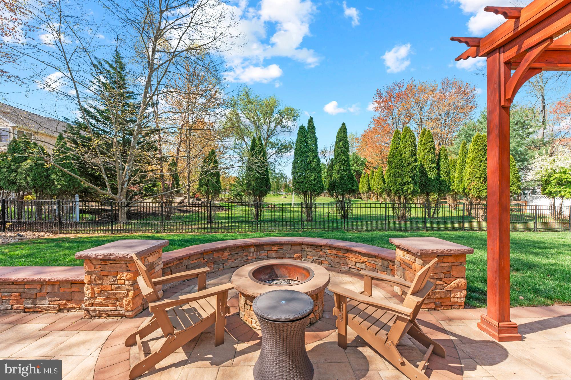 SPRINGFIELD - Residential