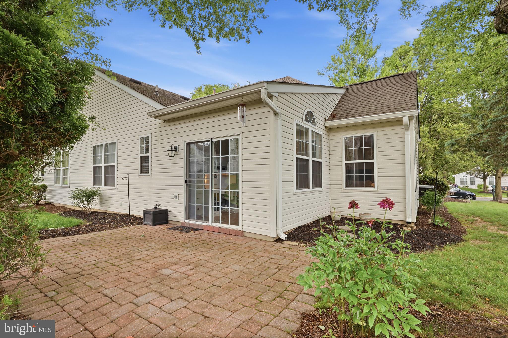 FLOWERS MILL - Residential