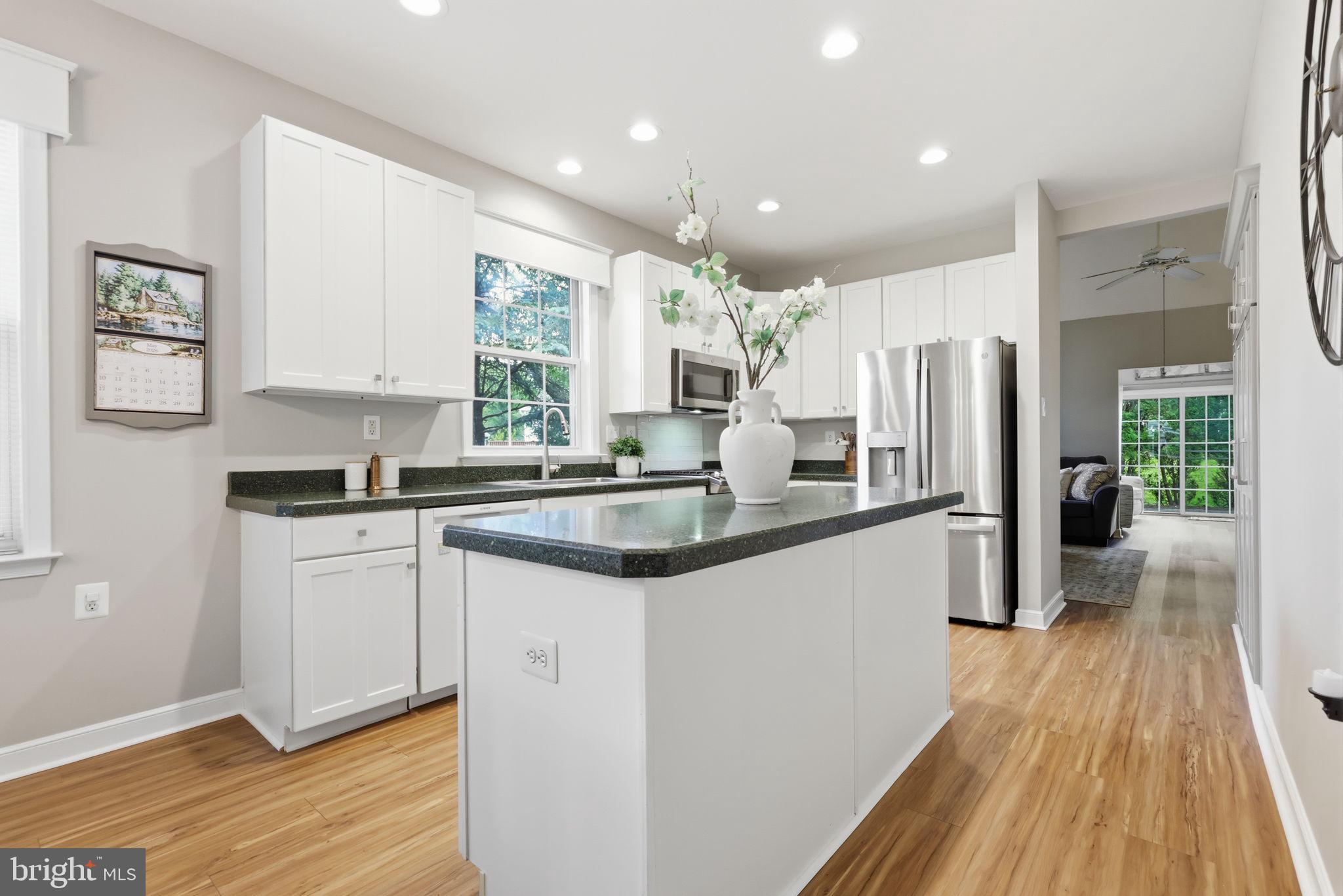 FLOWERS MILL - Residential