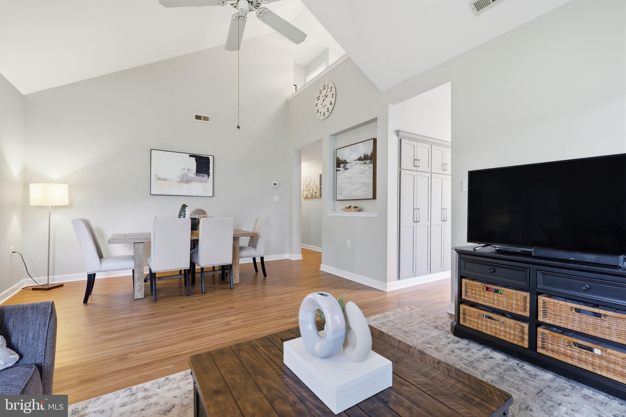FLOWERS MILL - Residential