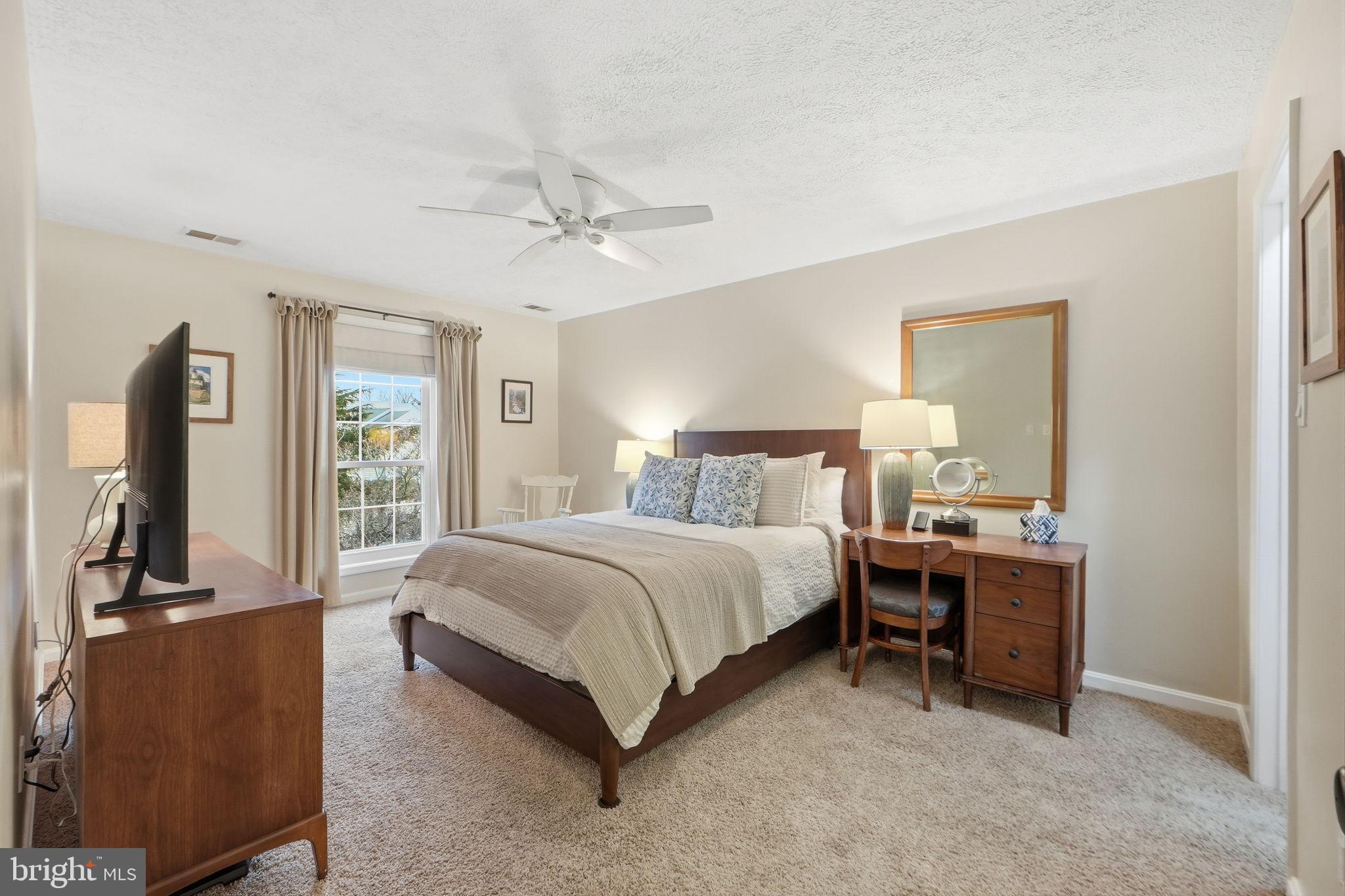 OAKTON TERRACE - Residential