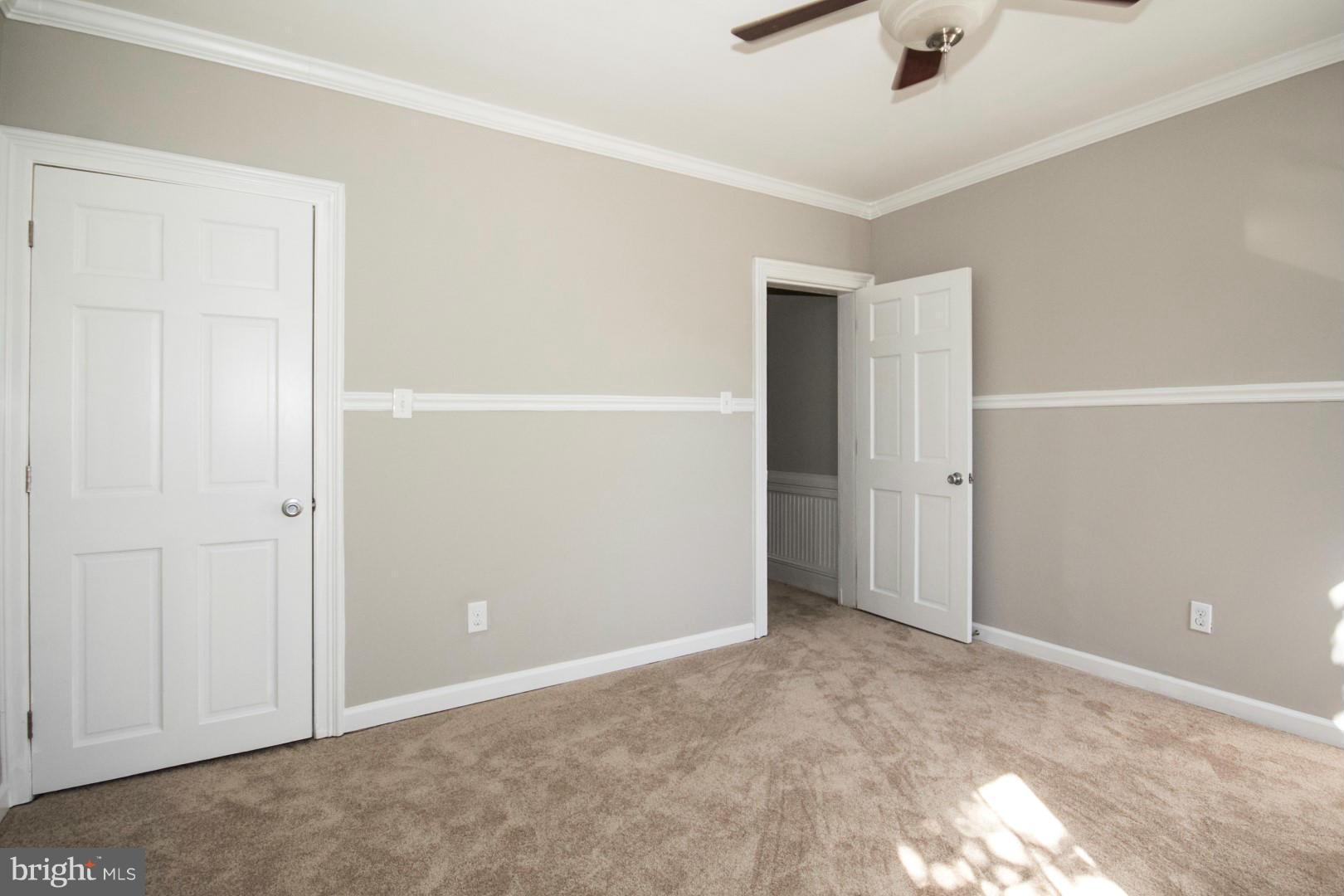 LOCUST POINT - Residential