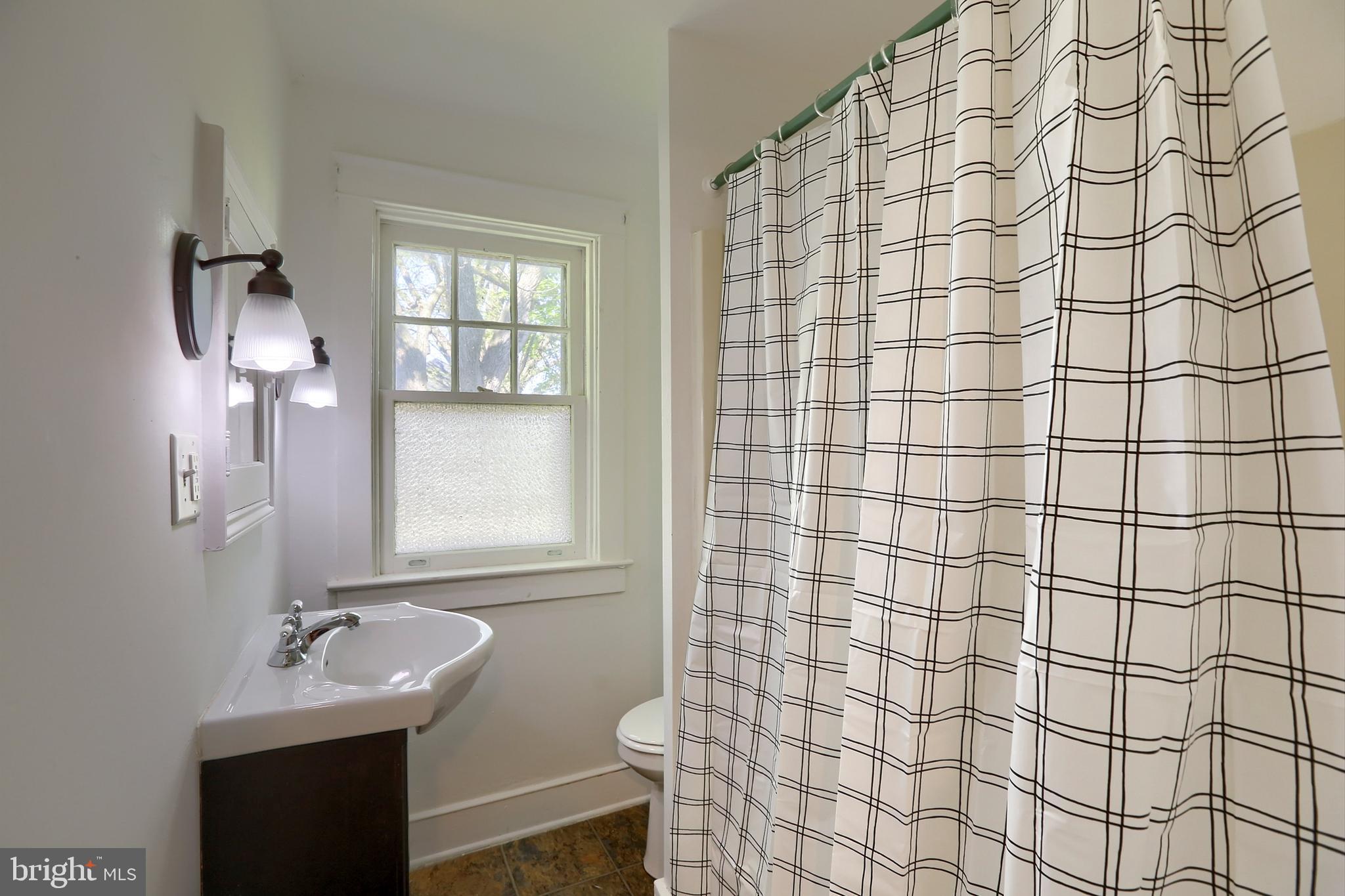 WEST END LANCASTER - Residential