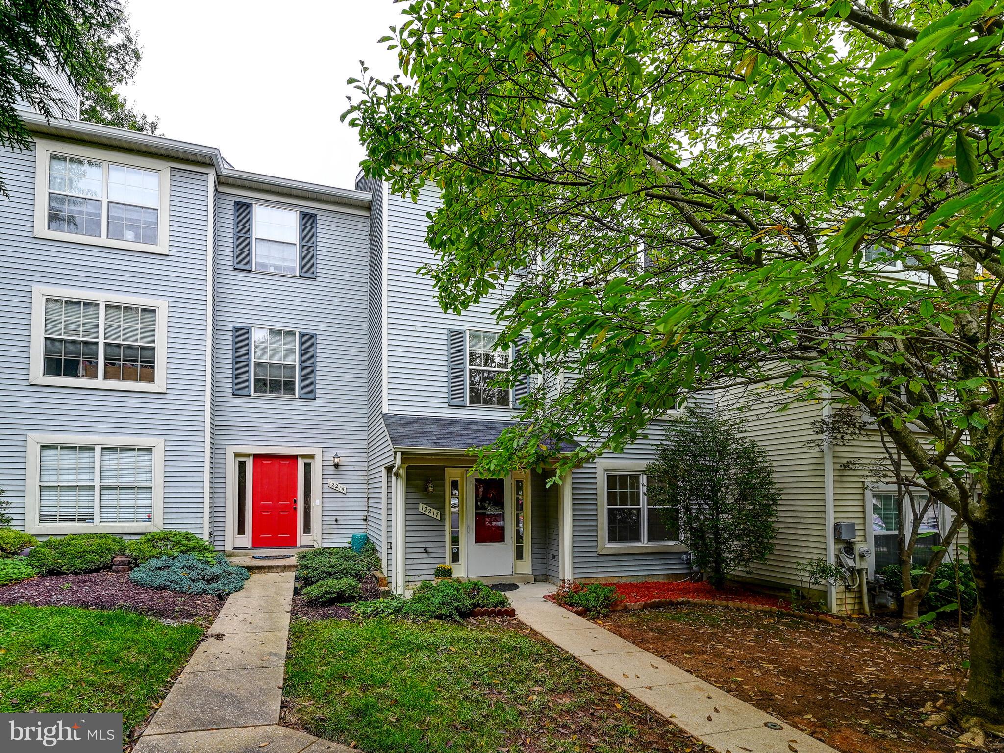 CLARY'S FOREST - Residential Lease