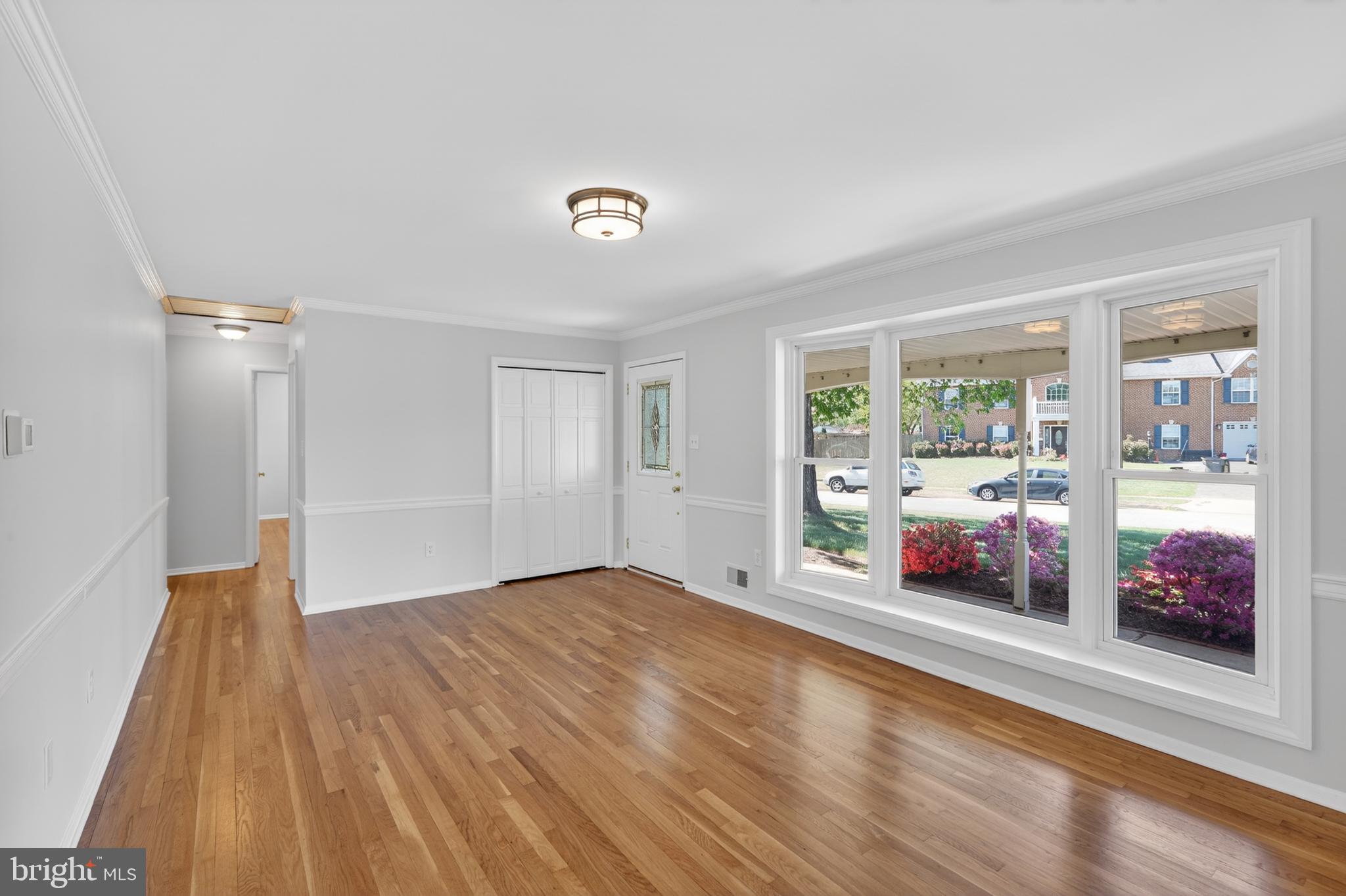 LOISDALE ESTATES - Residential