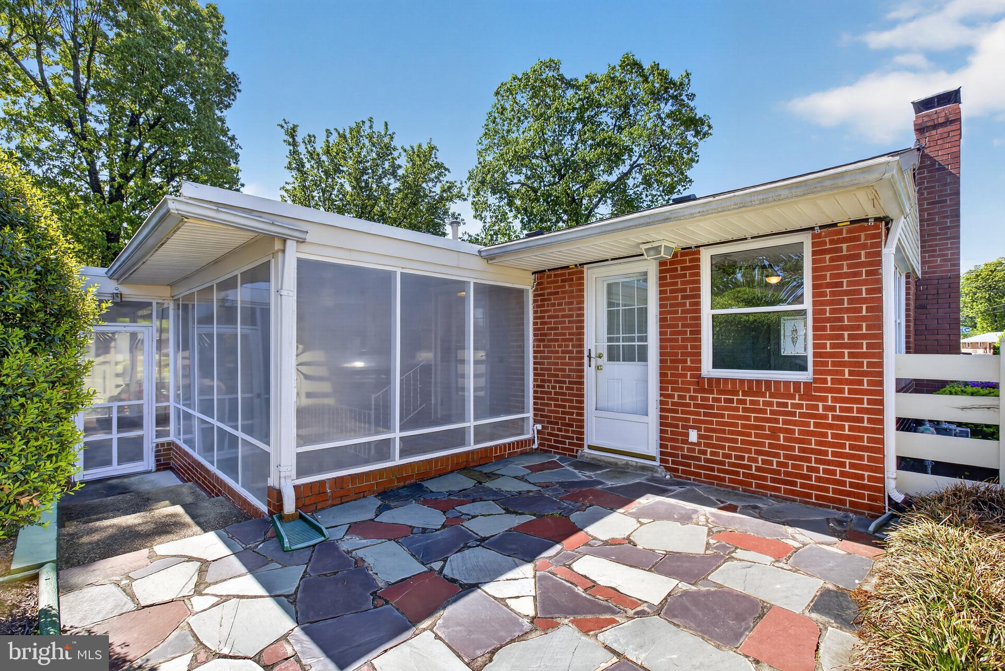 LOISDALE ESTATES - Residential