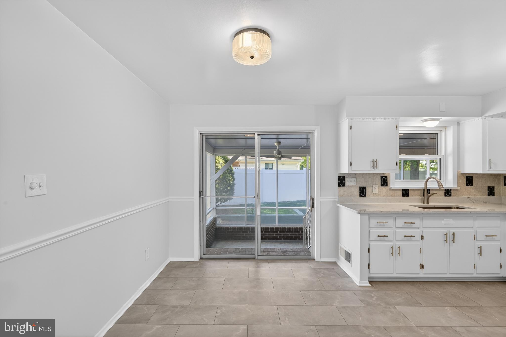 LOISDALE ESTATES - Residential