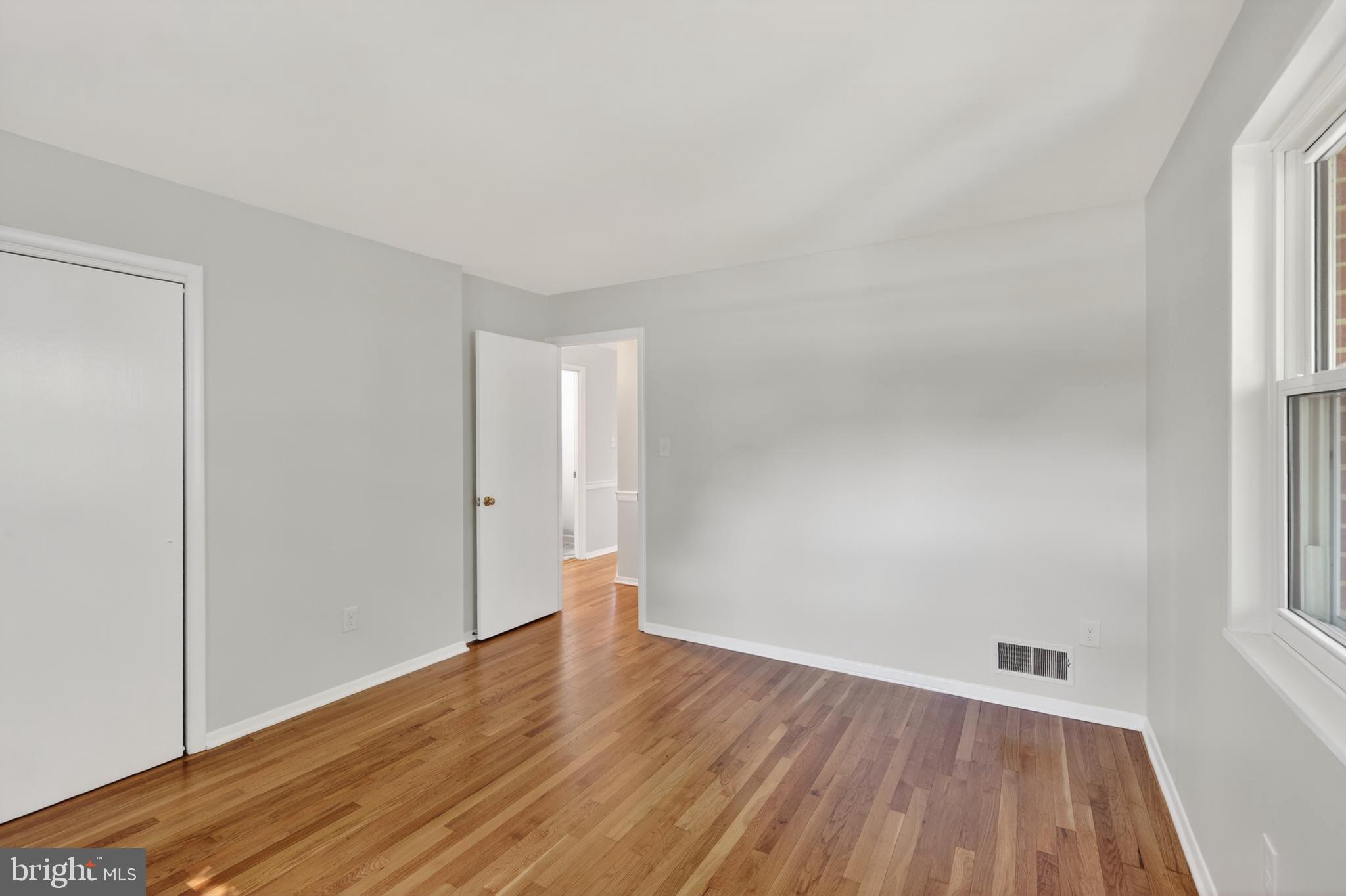 LOISDALE ESTATES - Residential