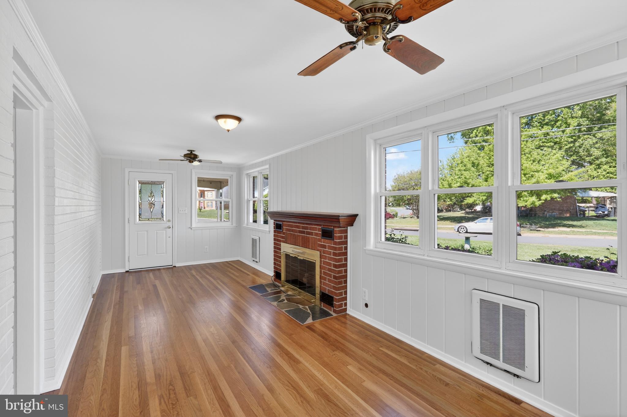 LOISDALE ESTATES - Residential