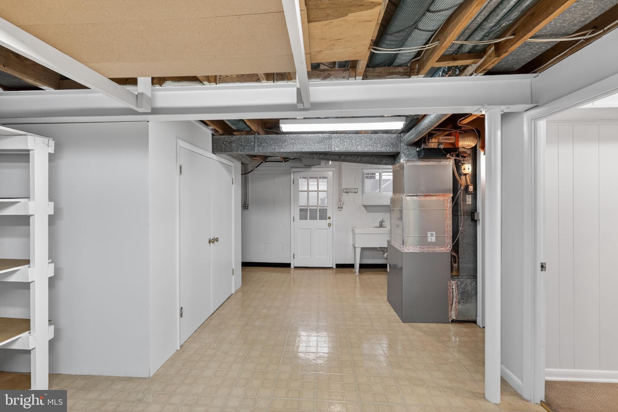 LOISDALE ESTATES - Residential