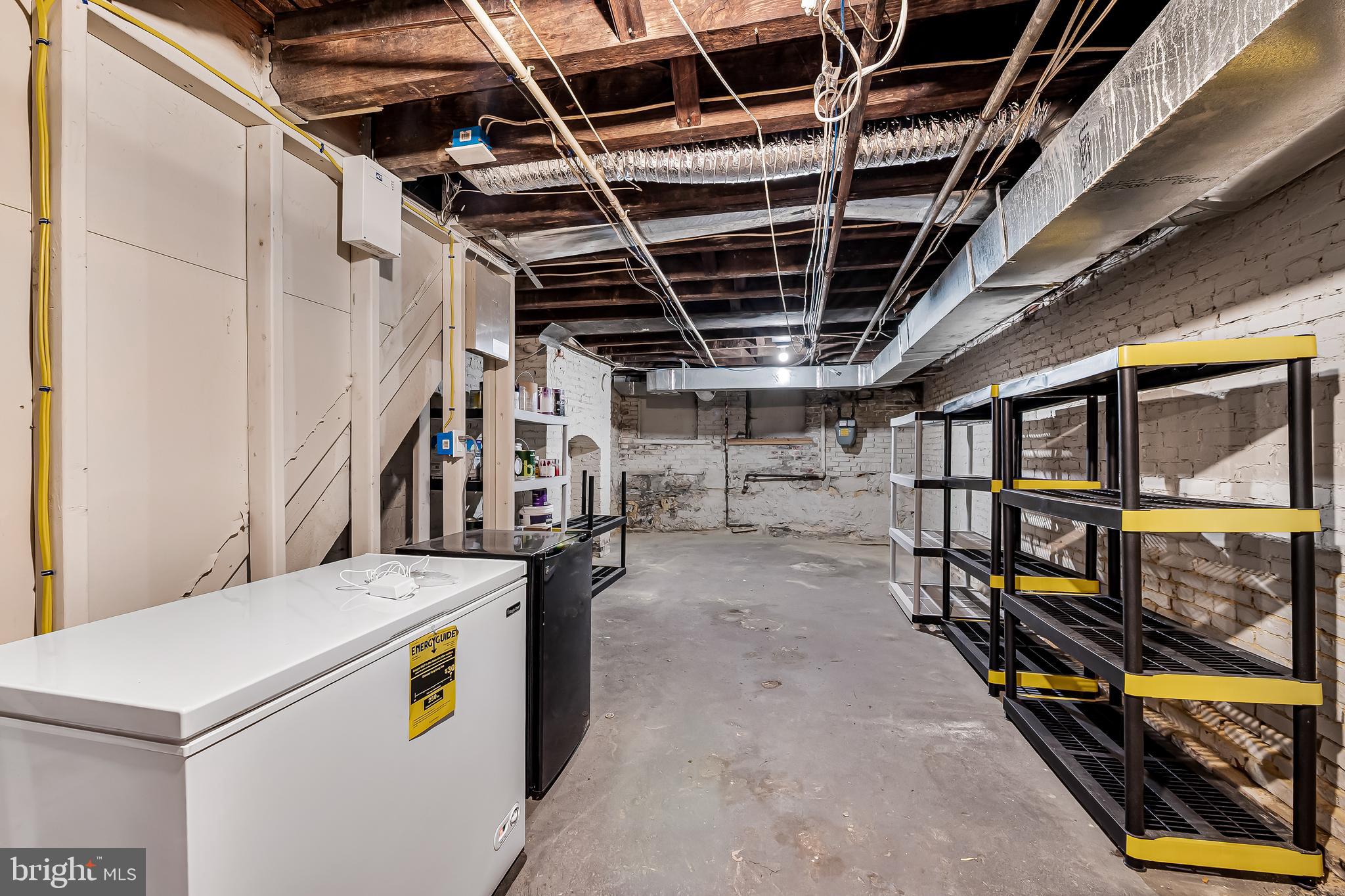 CHARLES VILLAGE - Residential