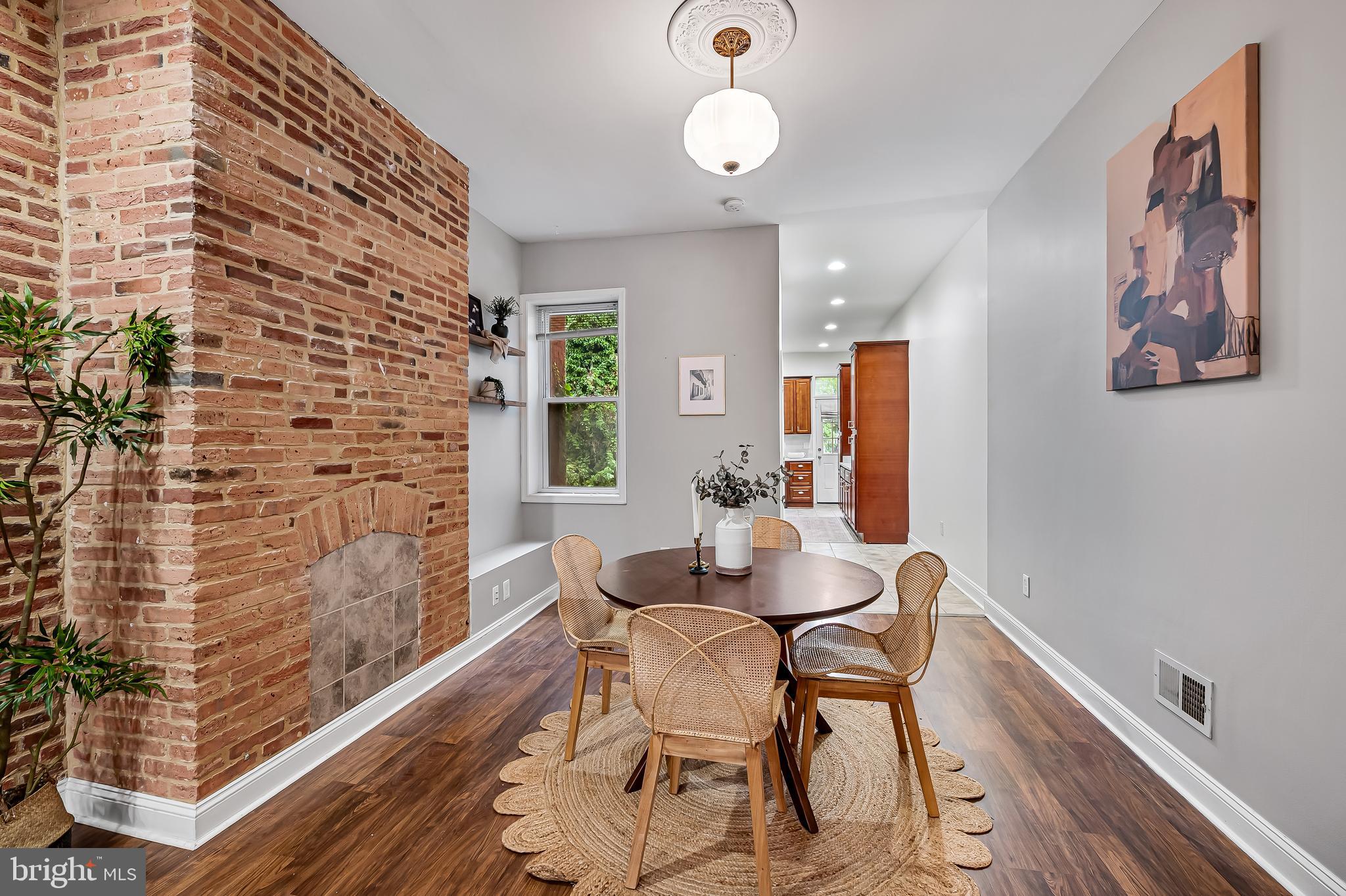 CHARLES VILLAGE - Residential