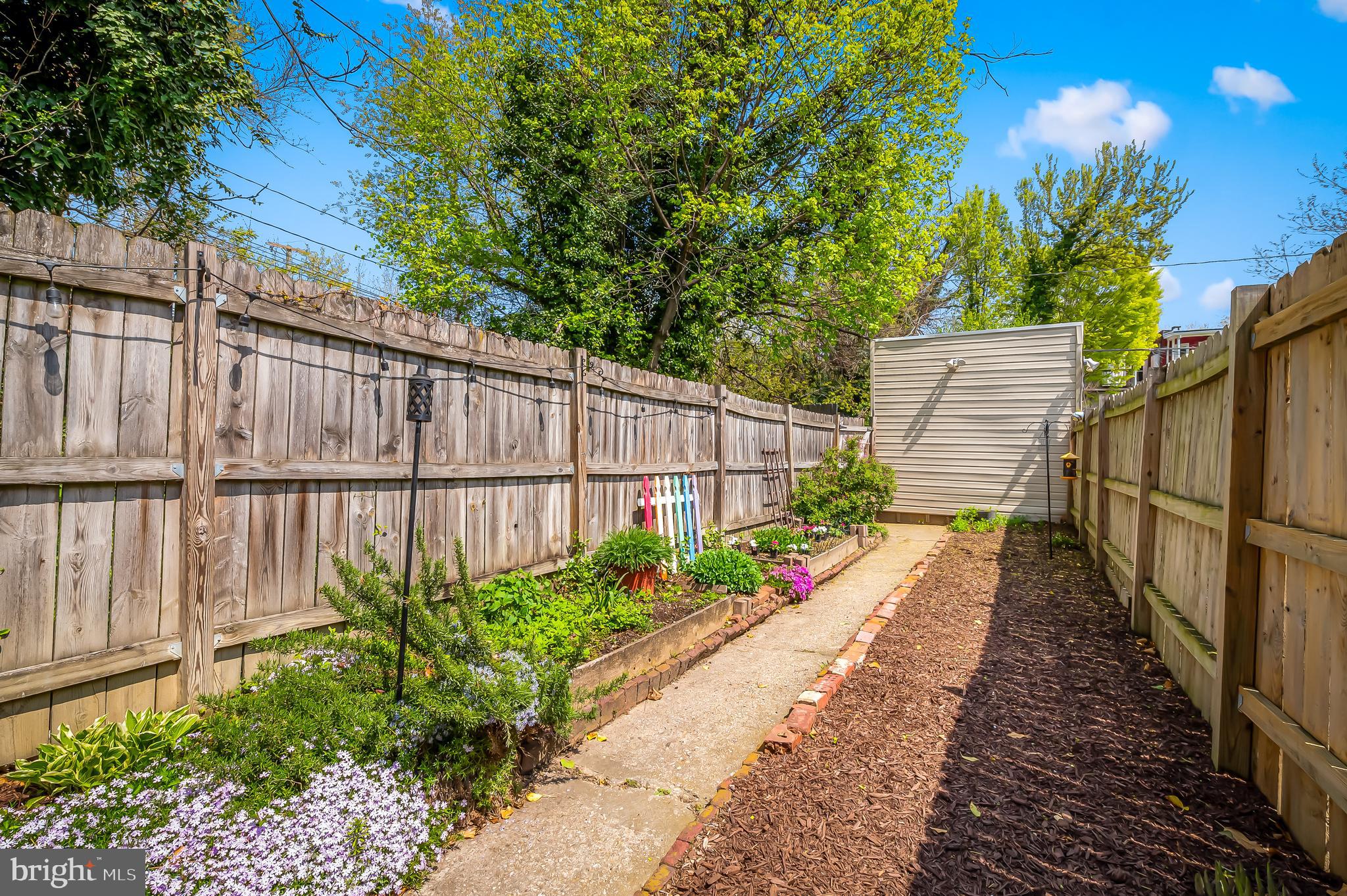 CHARLES VILLAGE - Residential