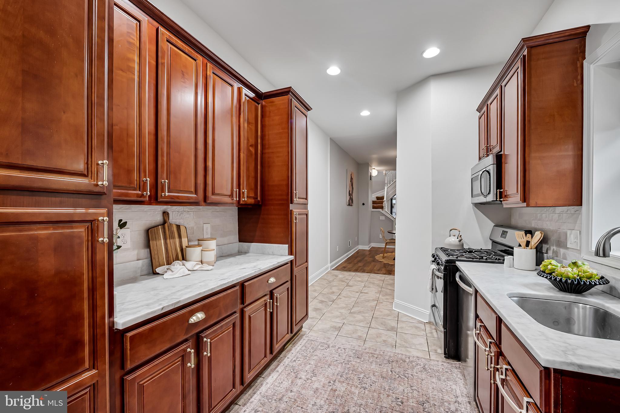 CHARLES VILLAGE - Residential