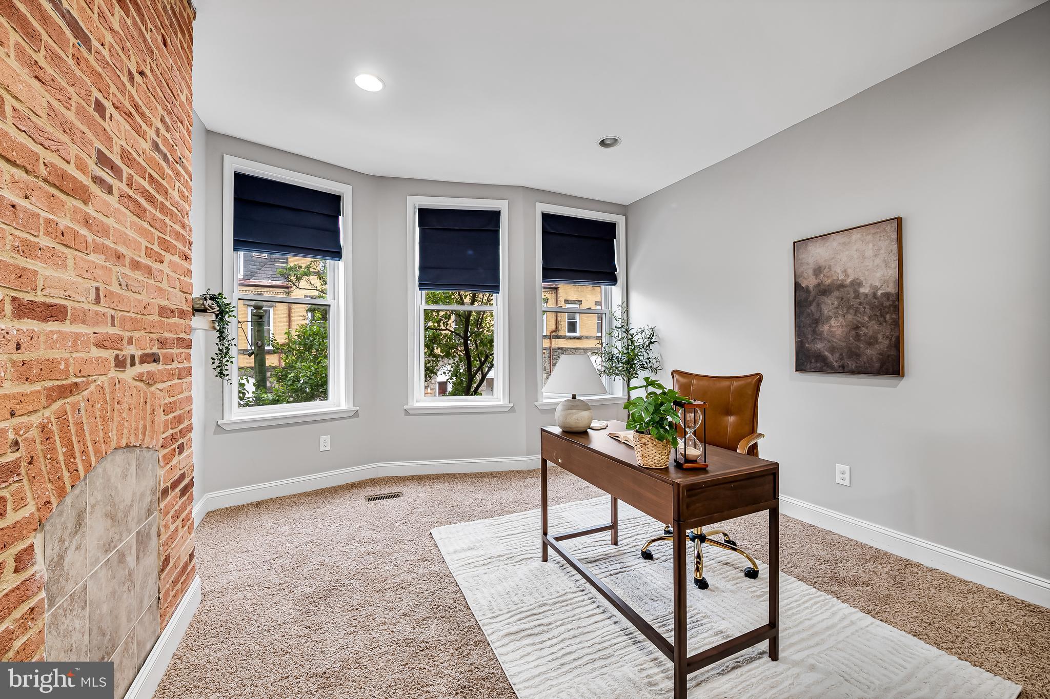 CHARLES VILLAGE - Residential