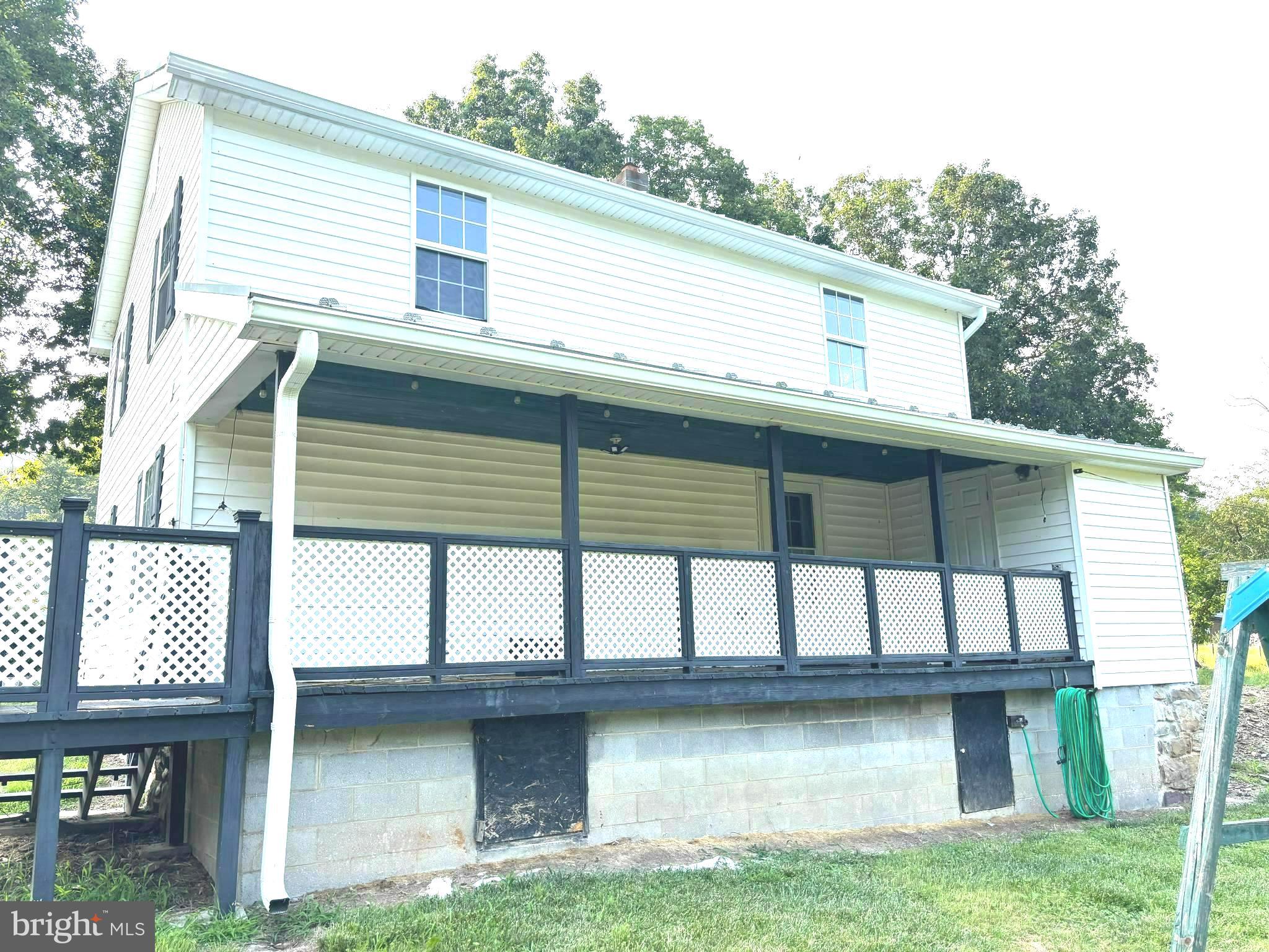 2600 MIDDLE COVE ROAD