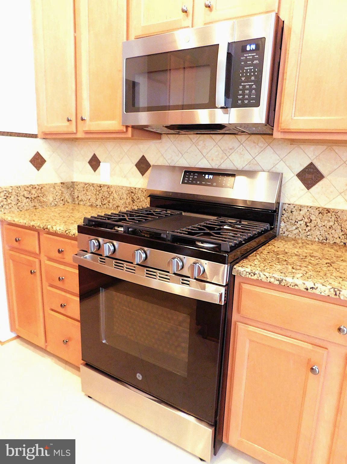 GREAT OAK - Residential Lease