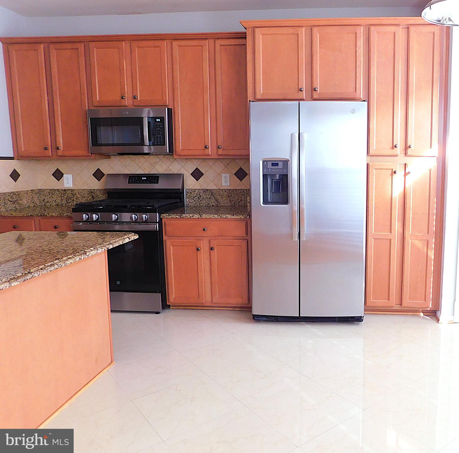 GREAT OAK - Residential Lease