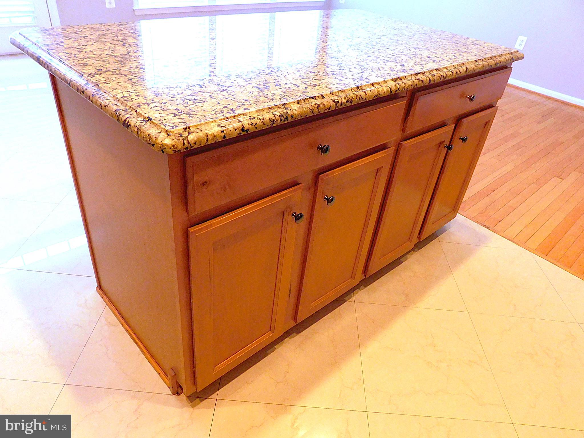 GREAT OAK - Residential Lease