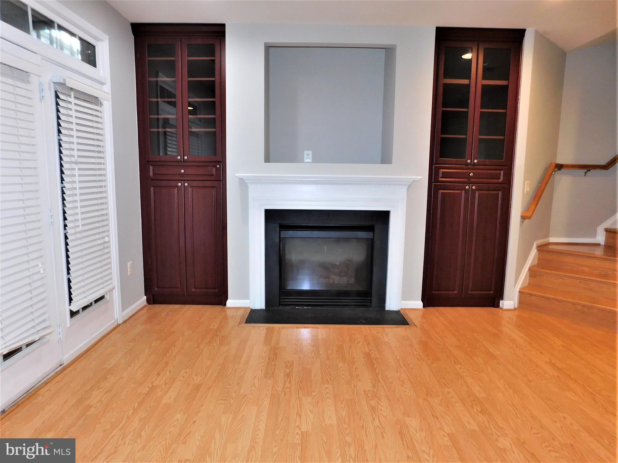 GREAT OAK - Residential Lease