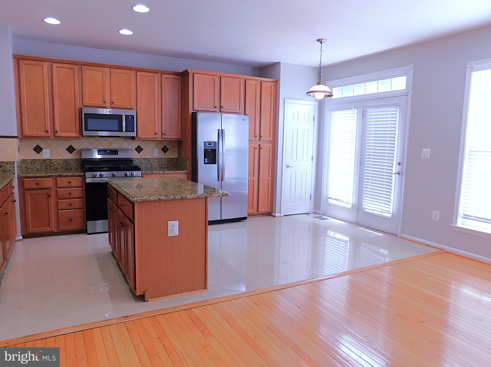 GREAT OAK - Residential Lease