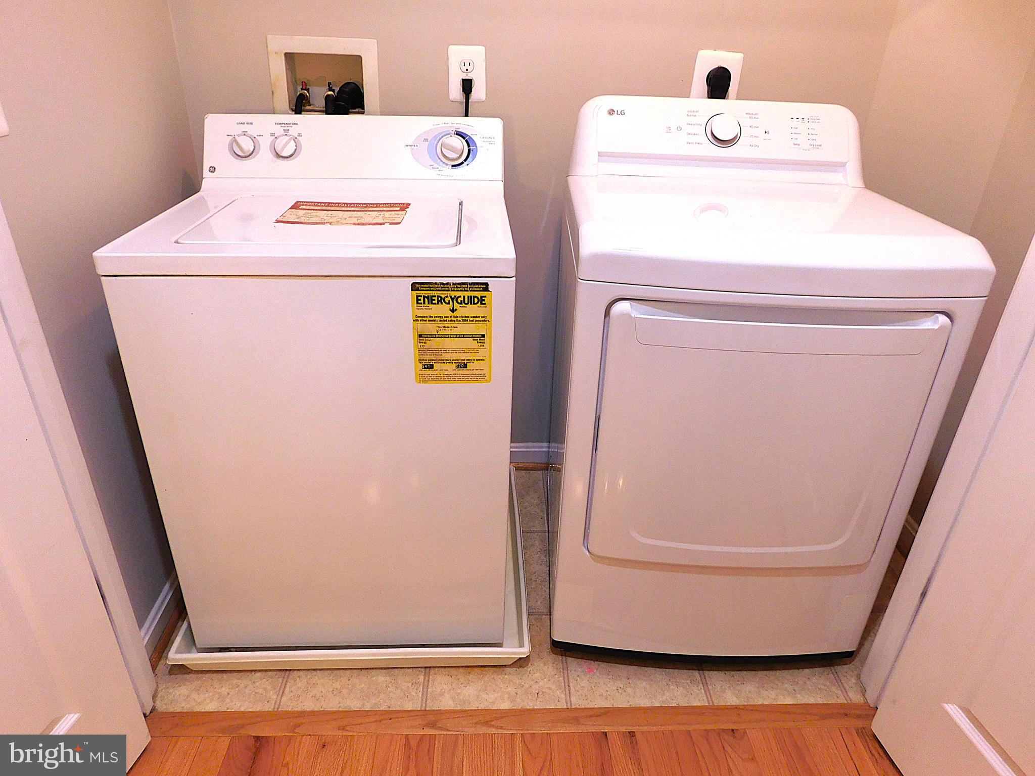 GREAT OAK - Residential Lease