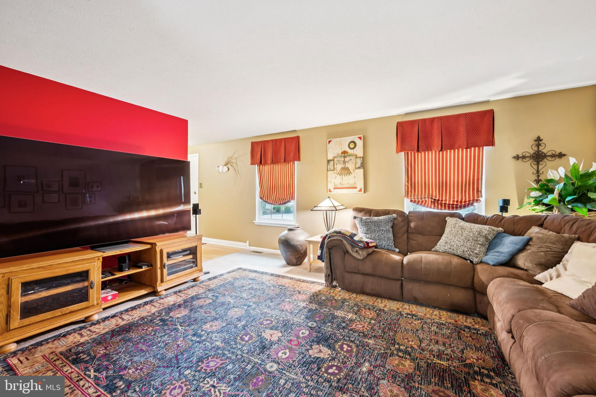 13 LADY DIANA CIRCLE