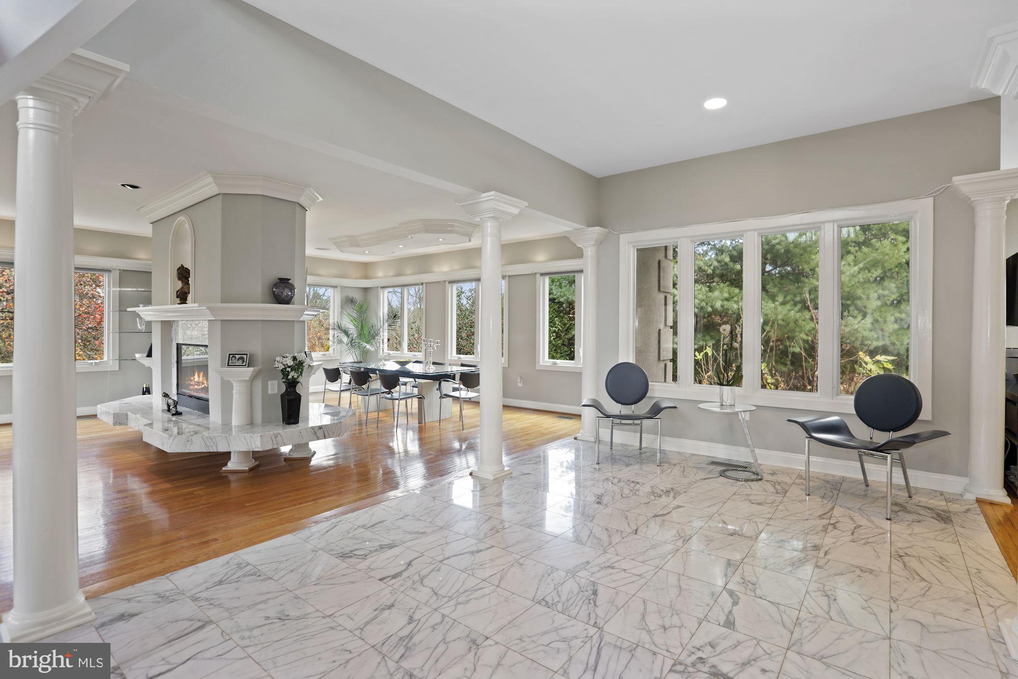 DEERFIELD POND - Residential