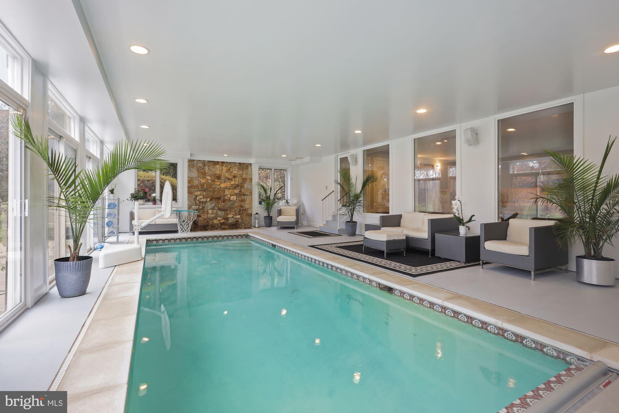 DEERFIELD POND - Residential