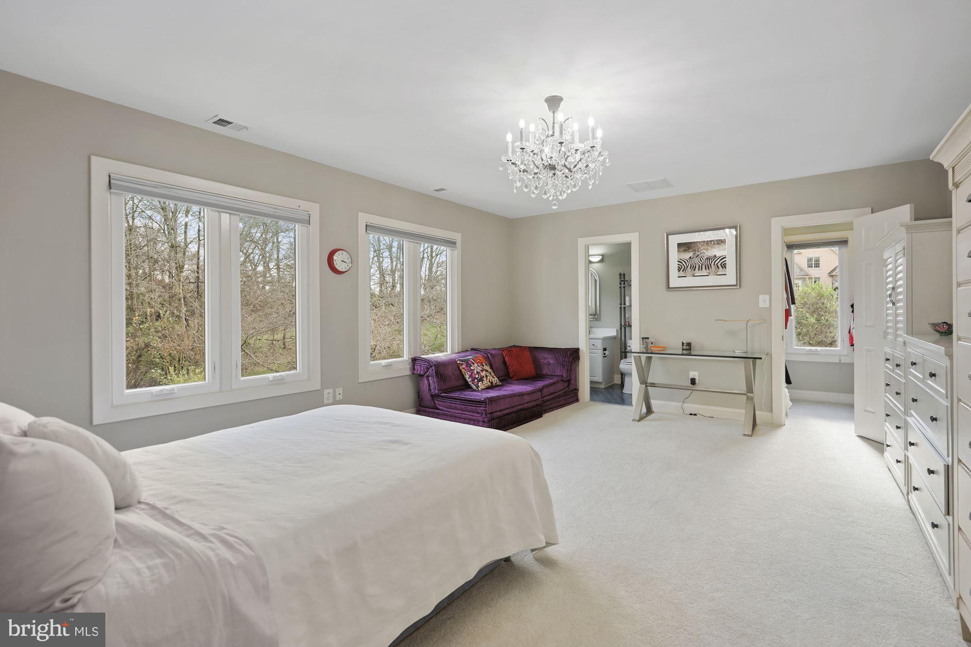 DEERFIELD POND - Residential