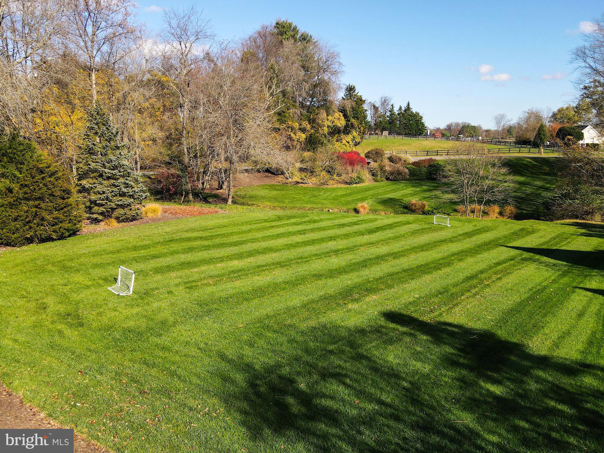 DEERFIELD POND - Residential