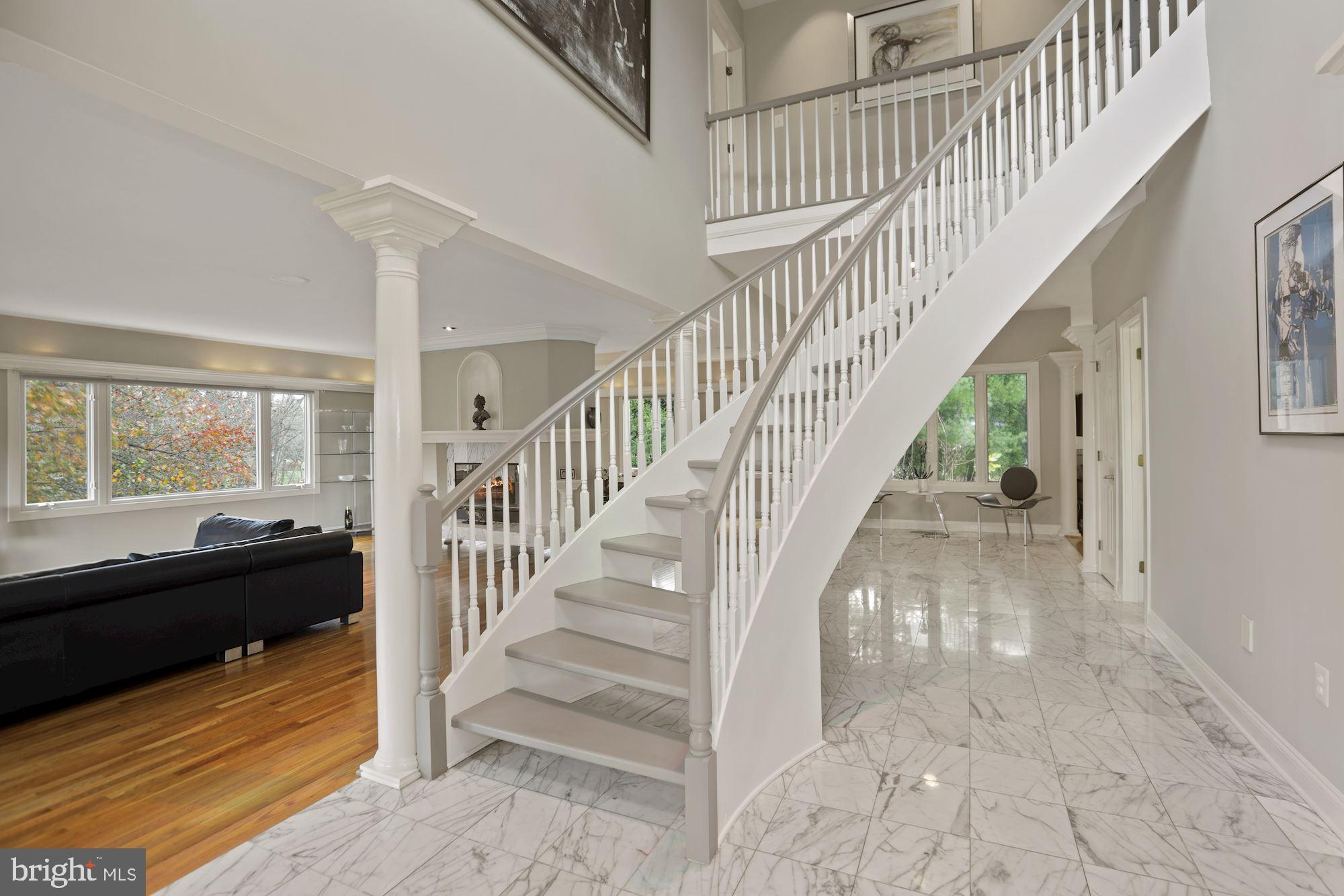 DEERFIELD POND - Residential