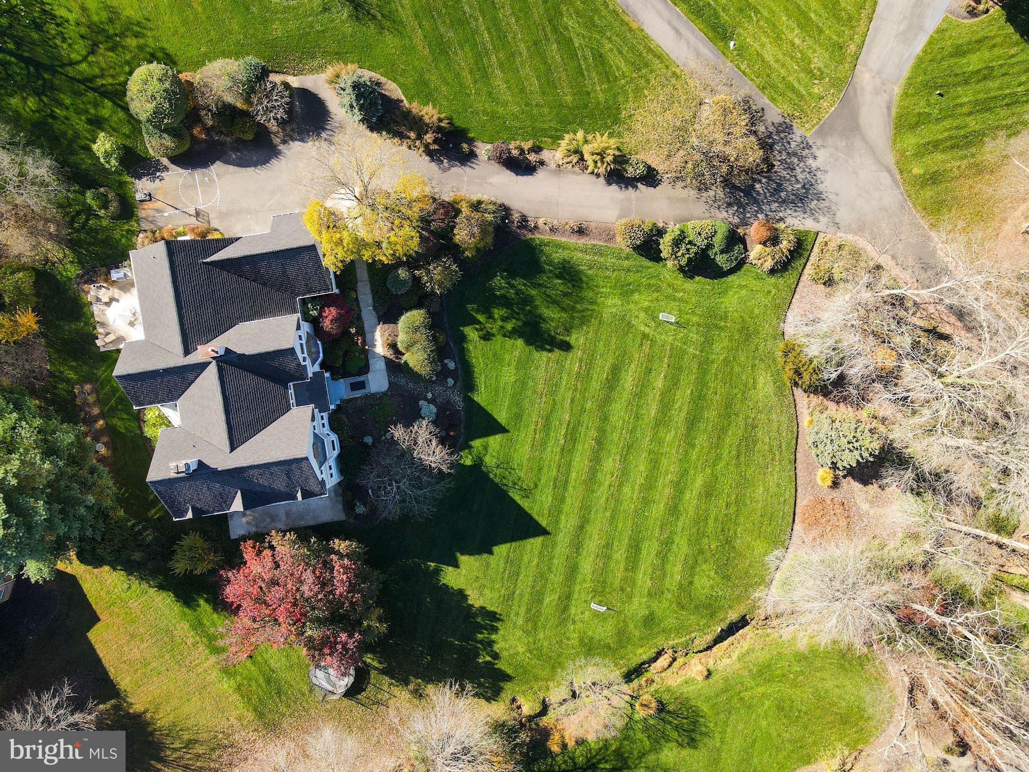 DEERFIELD POND - Residential