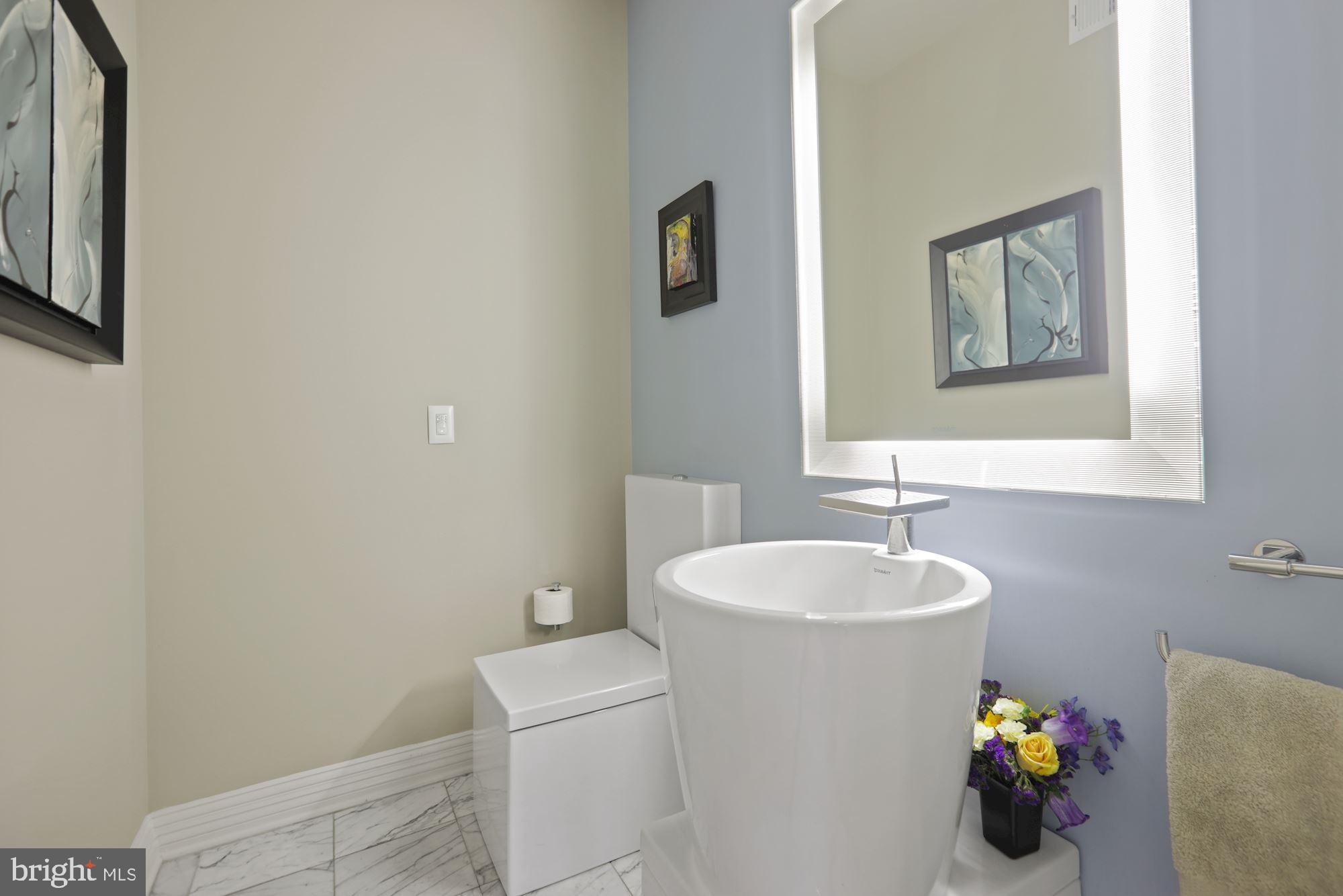 DEERFIELD POND - Residential