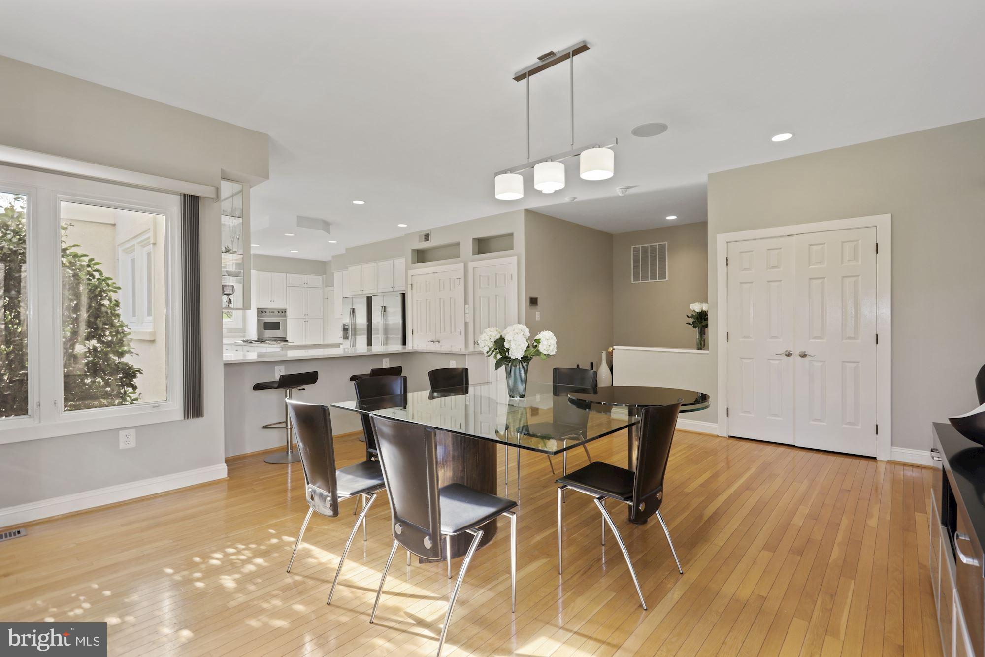 DEERFIELD POND - Residential