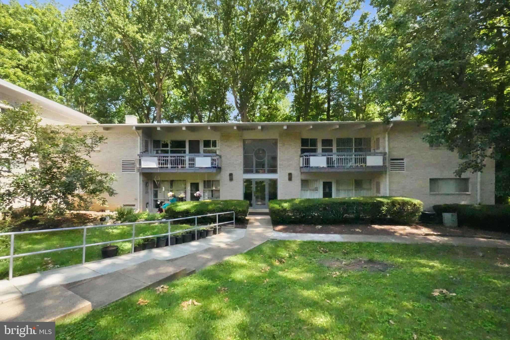 7740 DONNYBROOK COURT 202