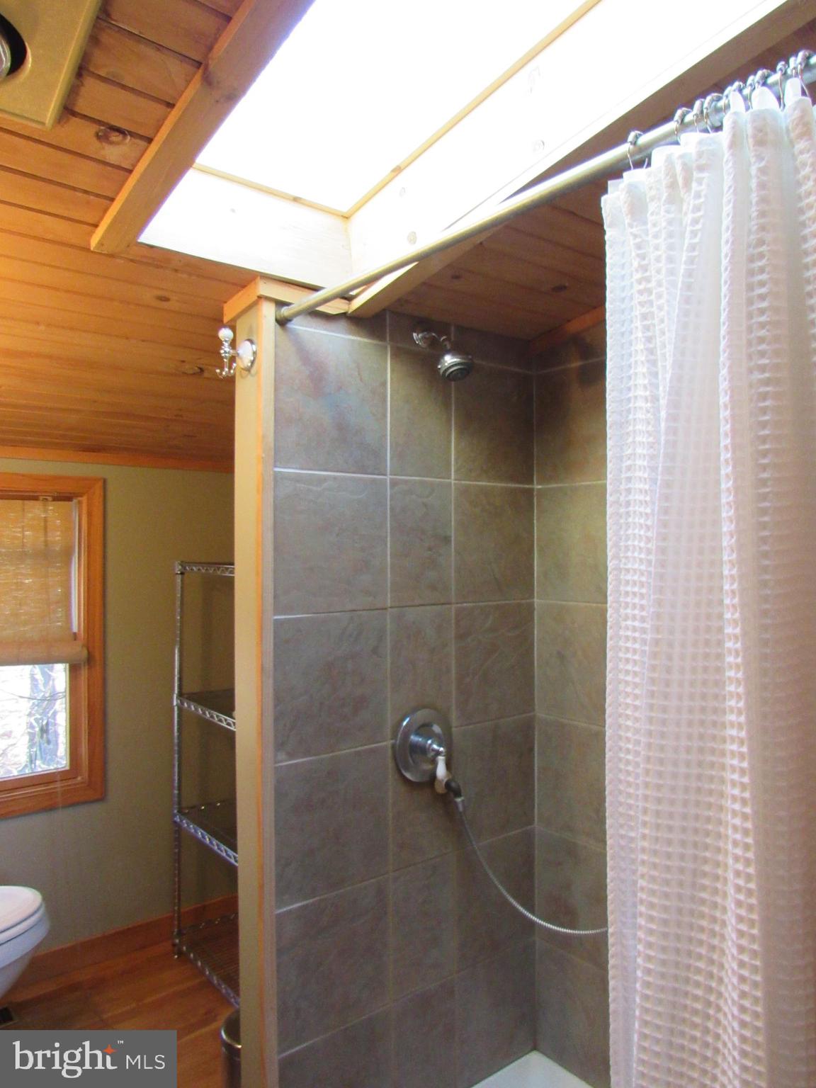 LOST RIVER VALLEY (LRVPOA) - Residential