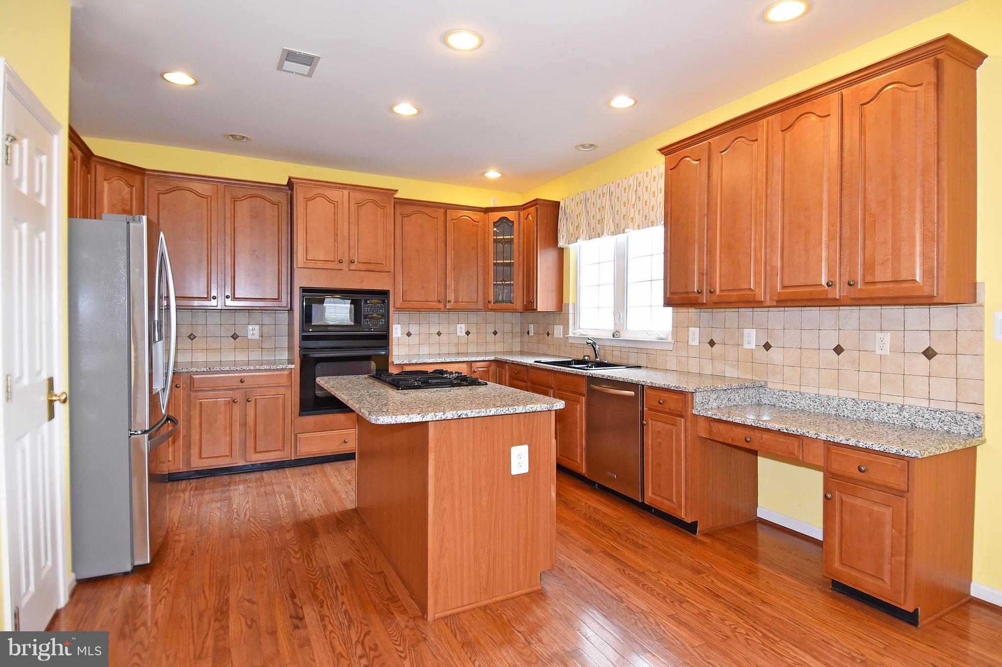 BELMONT - Residential Lease