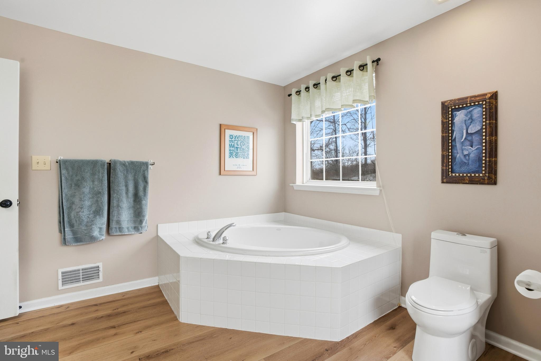 WEDGEWOOD PLACE - Residential