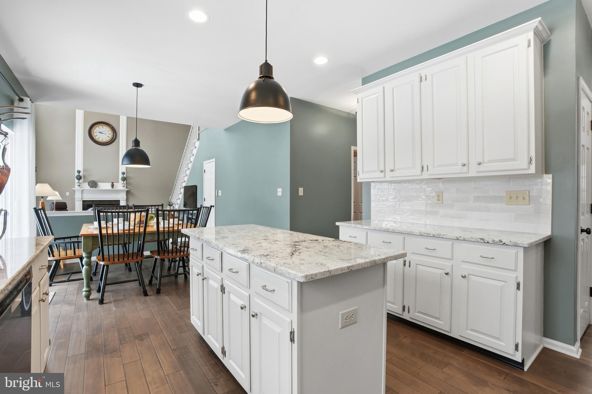 WEDGEWOOD PLACE - Residential