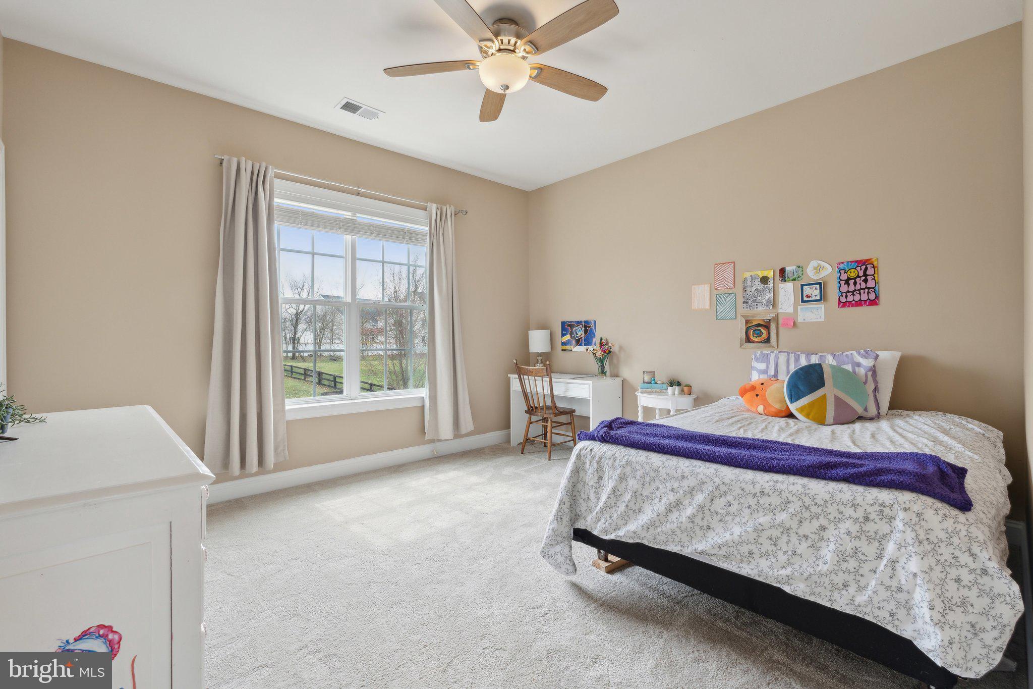 VILLAGE CASE - Residential