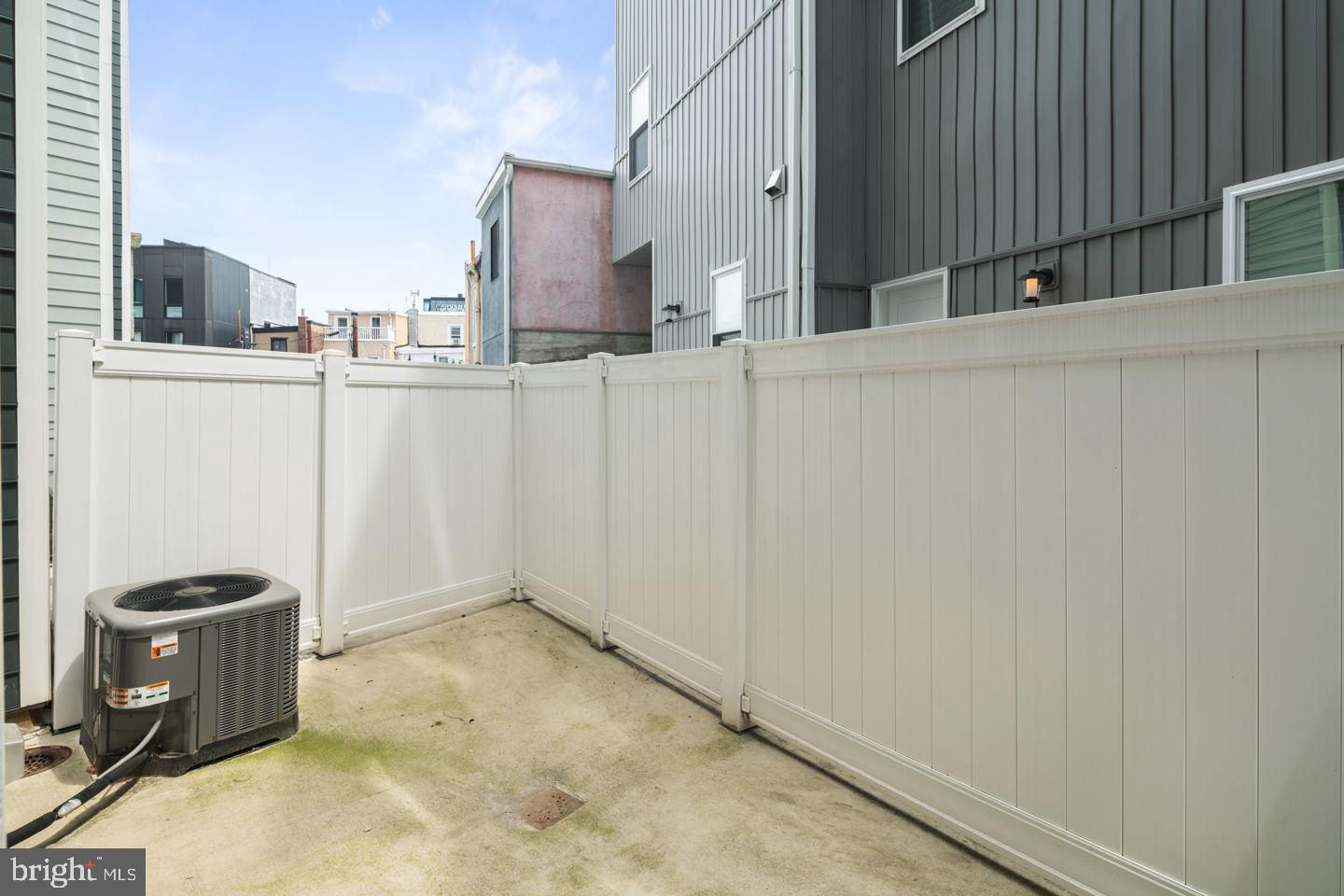 NORTHERN LIBERTIES - Residential Lease