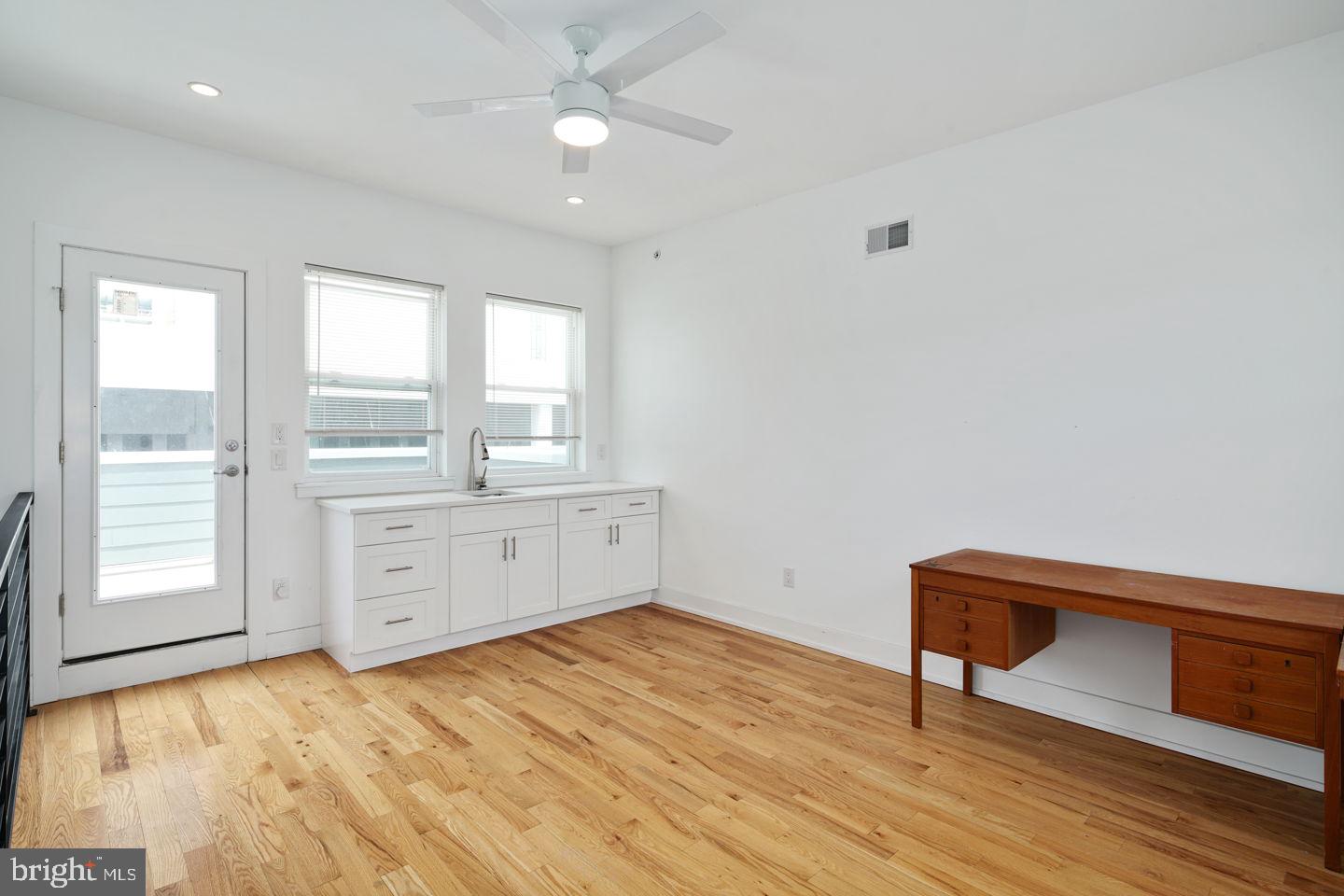 NORTHERN LIBERTIES - Residential Lease