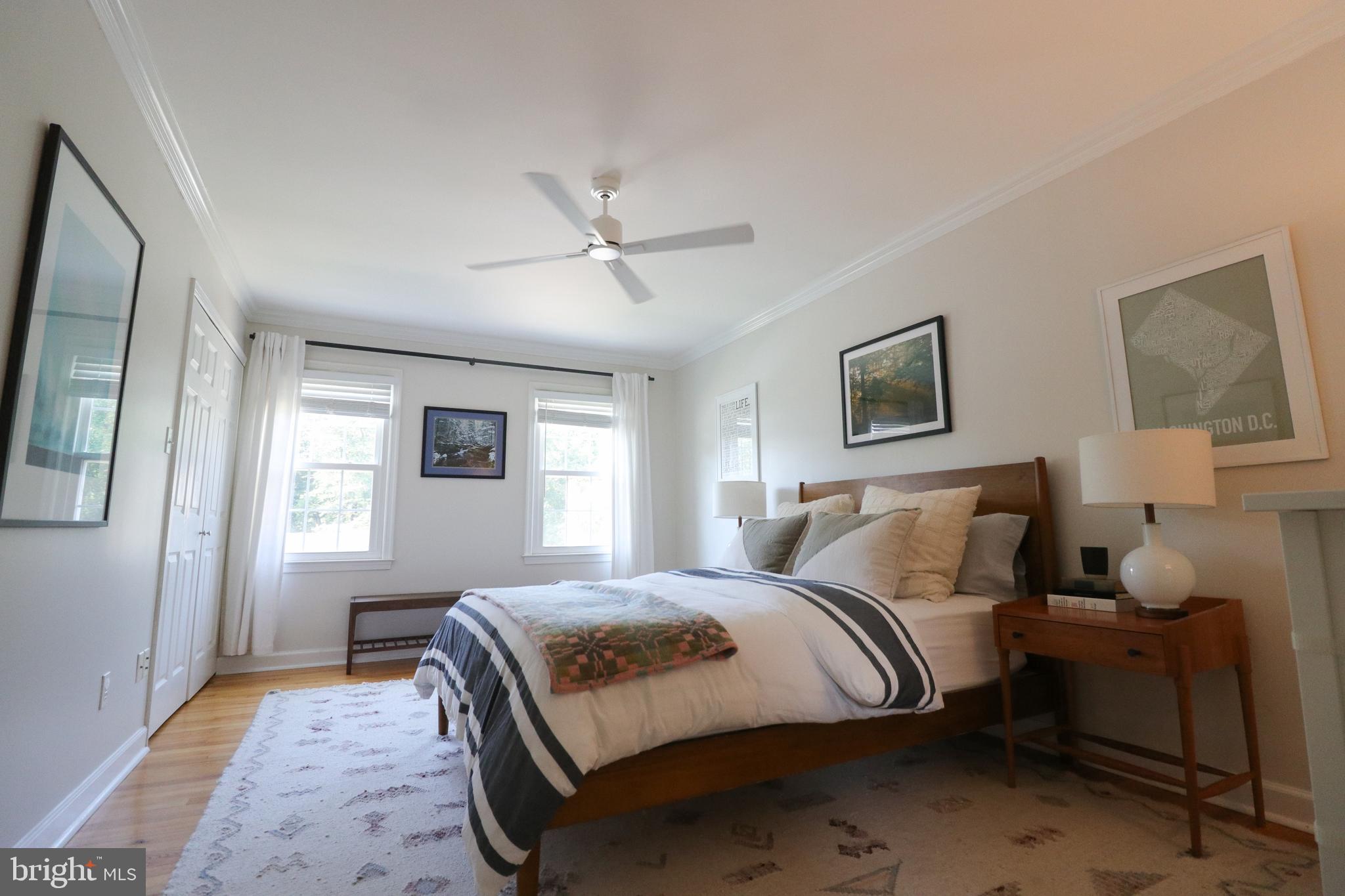 LAKE BRADDOCK - Residential